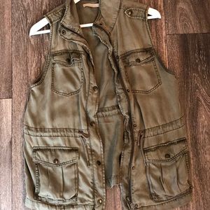 Military utility vest